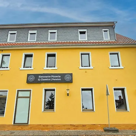 Goldene Mitte Gasthof *